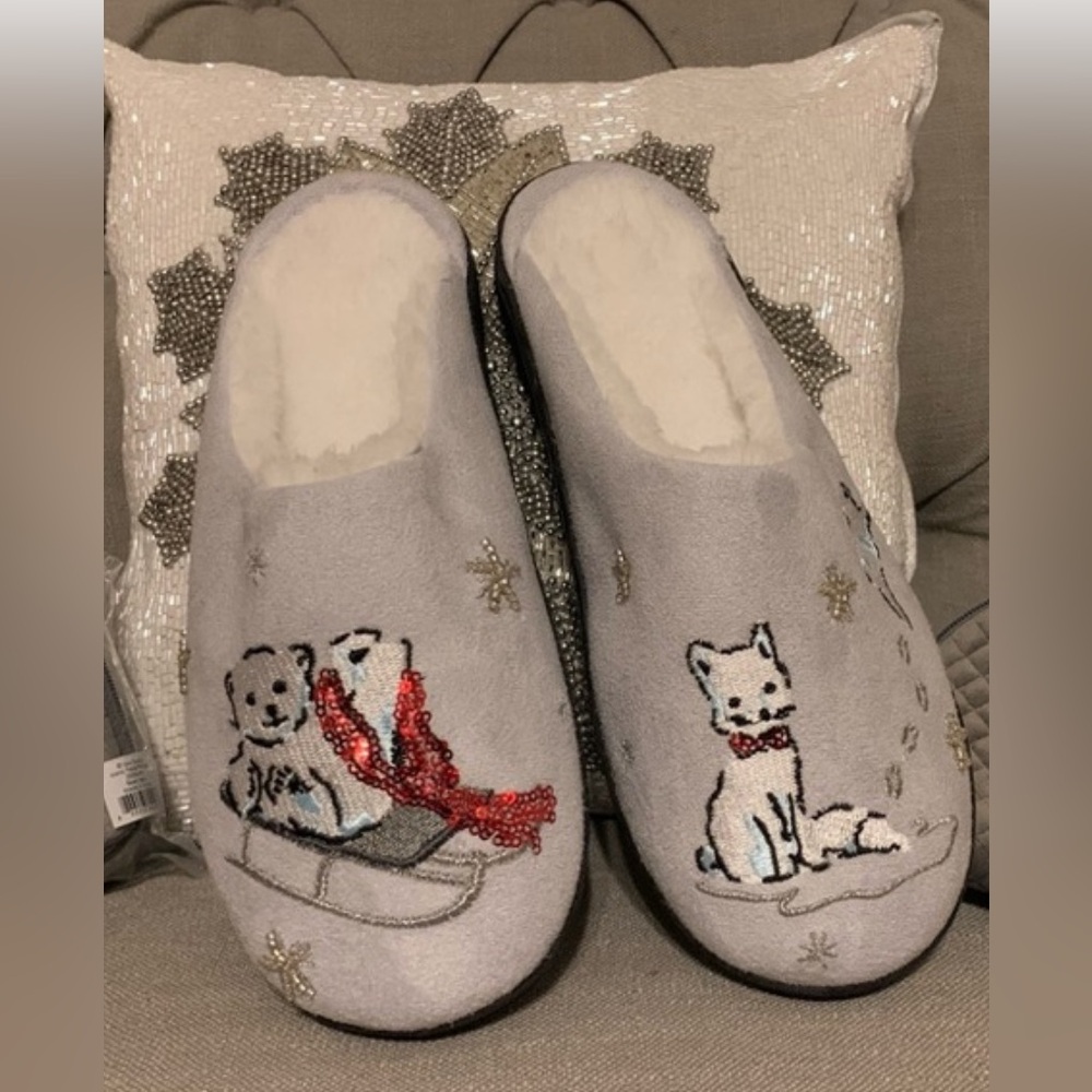 Vera Bradley Beary Merry embellished slippers